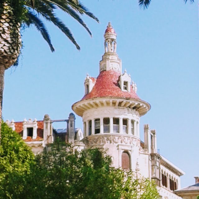 costa lugo que ver